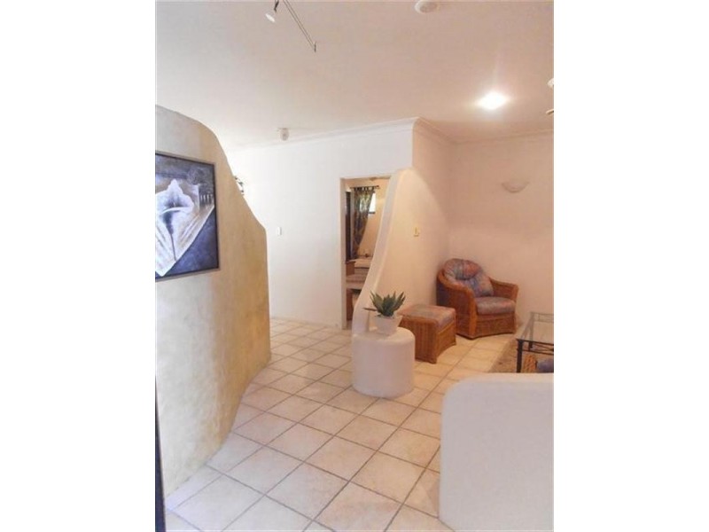 1 Elderslie Street, Annandale QLD 4814