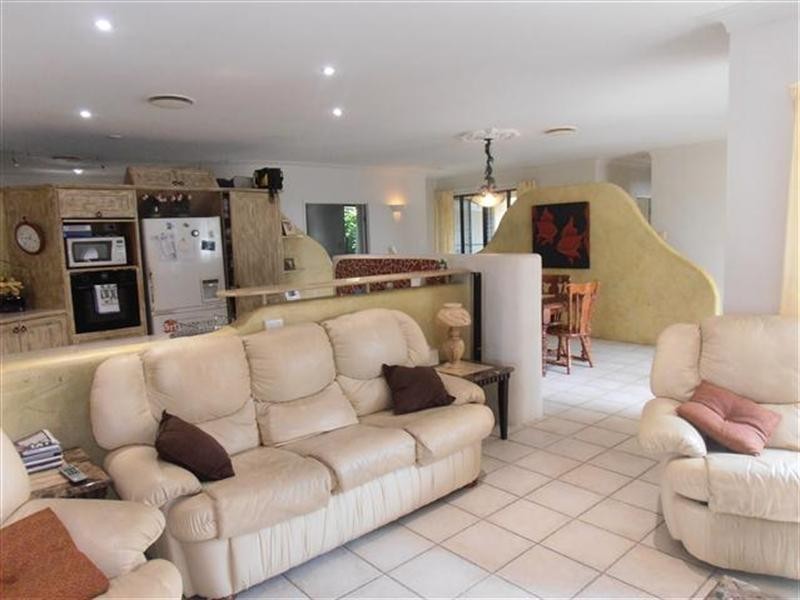 1 Elderslie Street, Annandale QLD 4814