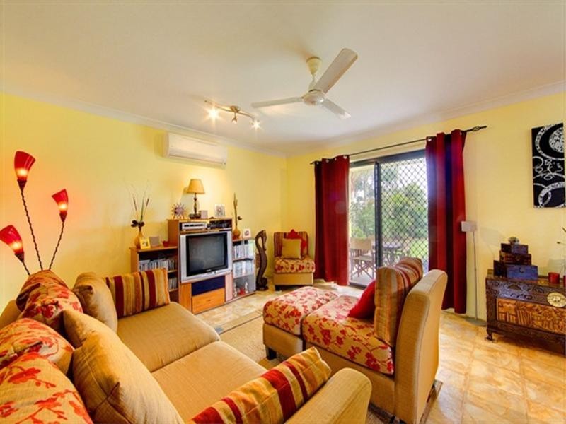 13 Saxby Crescent, Mount Louisa QLD 4814