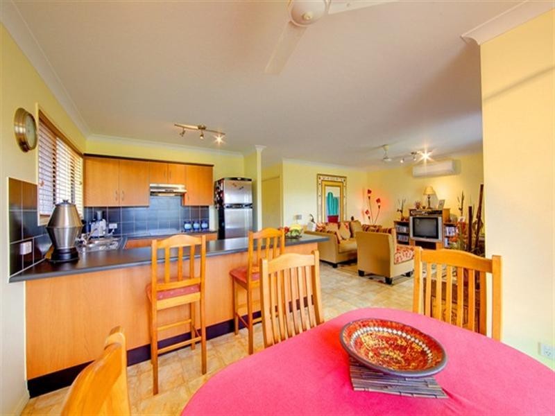 13 Saxby Crescent, Mount Louisa QLD 4814
