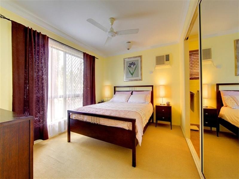 13 Saxby Crescent, Mount Louisa QLD 4814