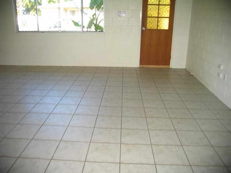 2 Ritusa Street, Rasmussen QLD 4815