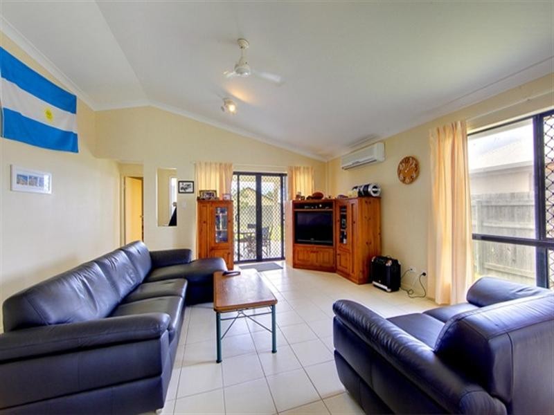 12 Eungella Court, Bushland Beach QLD 4818