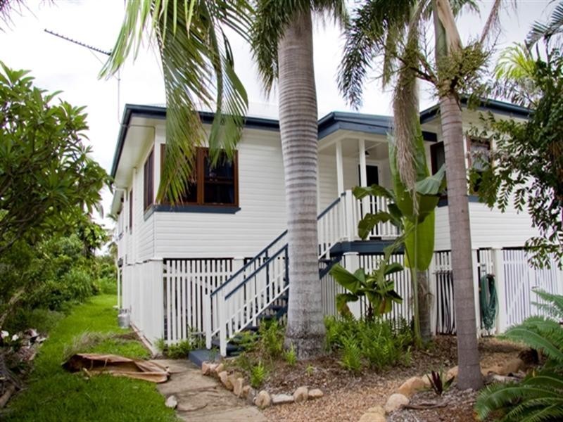 70 Norris Street, Hermit Park QLD 4812