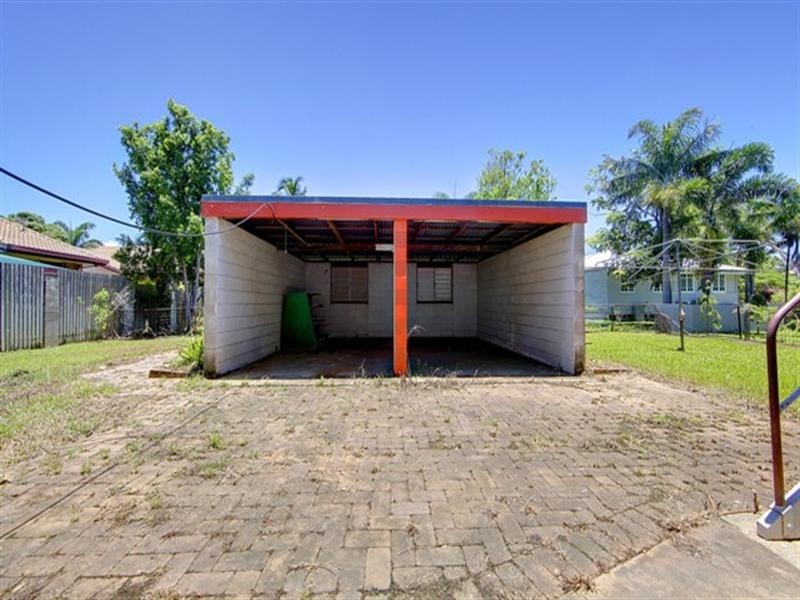 17 Mabin Street, Mundingburra QLD 4812