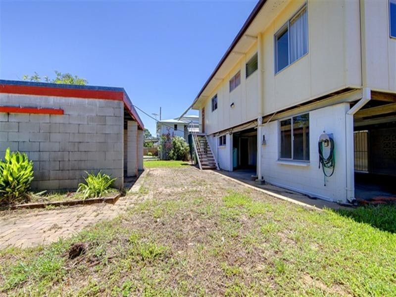 17 Mabin Street, Mundingburra QLD 4812