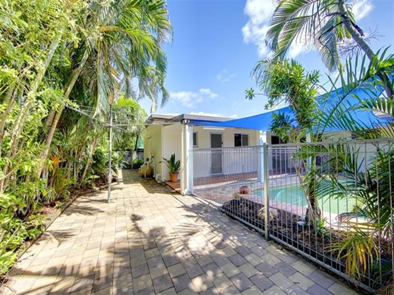 5 Mathiesen Street, Cranbrook QLD 4814