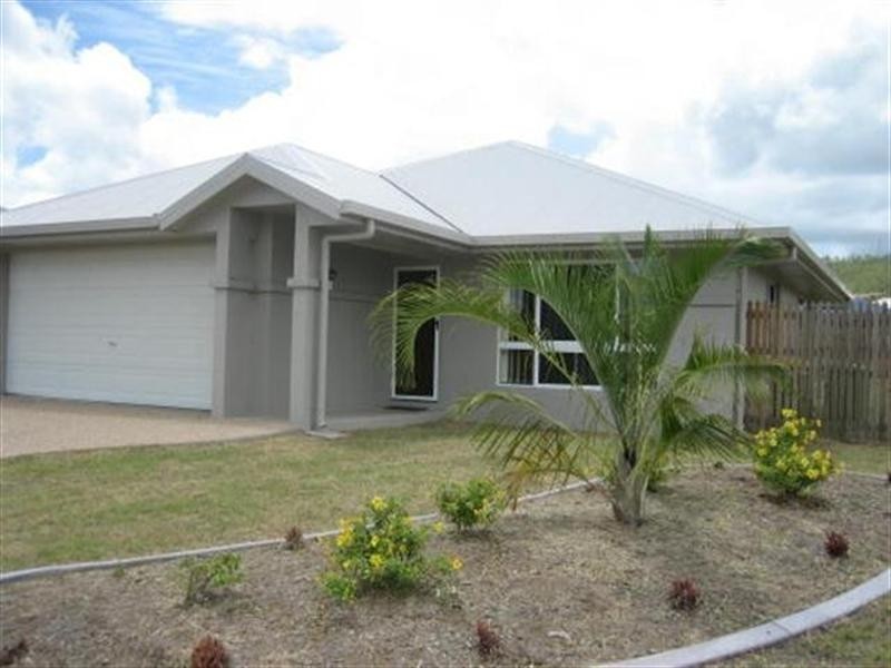 106 Freshwater Drive, ‘Riverside Gardens’, Douglas QLD 4814