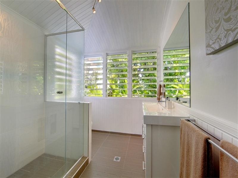 11 Garrick Street, West End QLD 4810