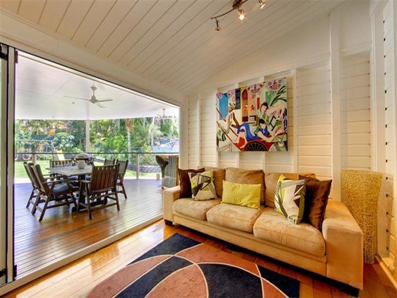 11 Garrick Street, West End QLD 4810