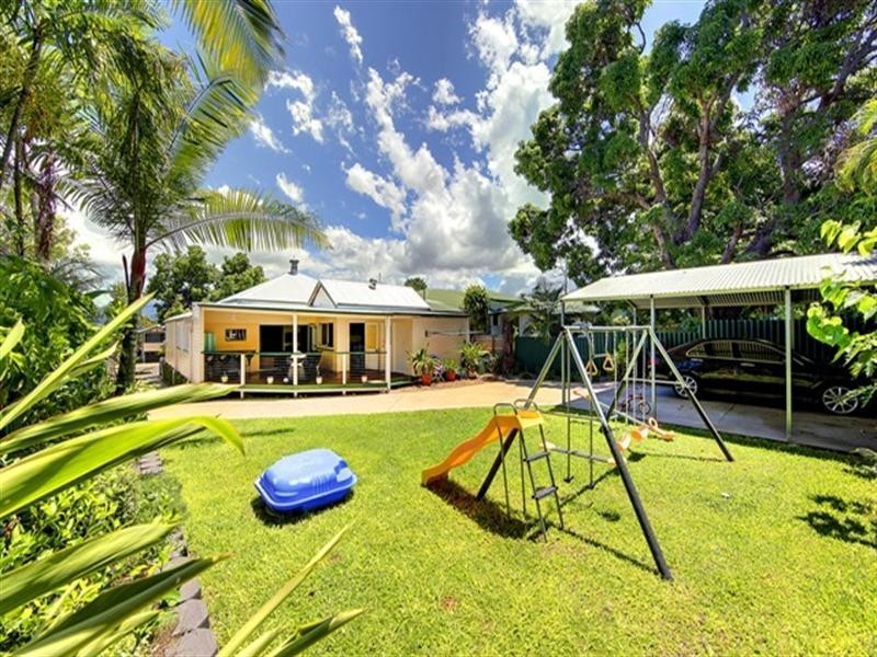 11 Garrick Street, West End QLD 4810