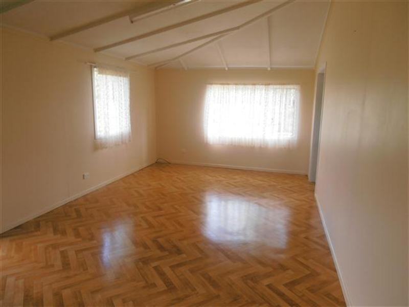 12A Brady Road, Oak Valley QLD 4811