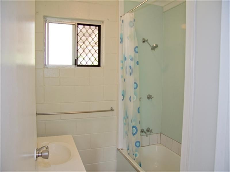 42 Gladys Street, Kelso QLD 4815