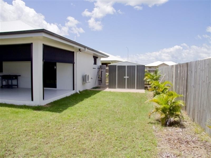 46 Hasty Street, Mount Louisa QLD 4814