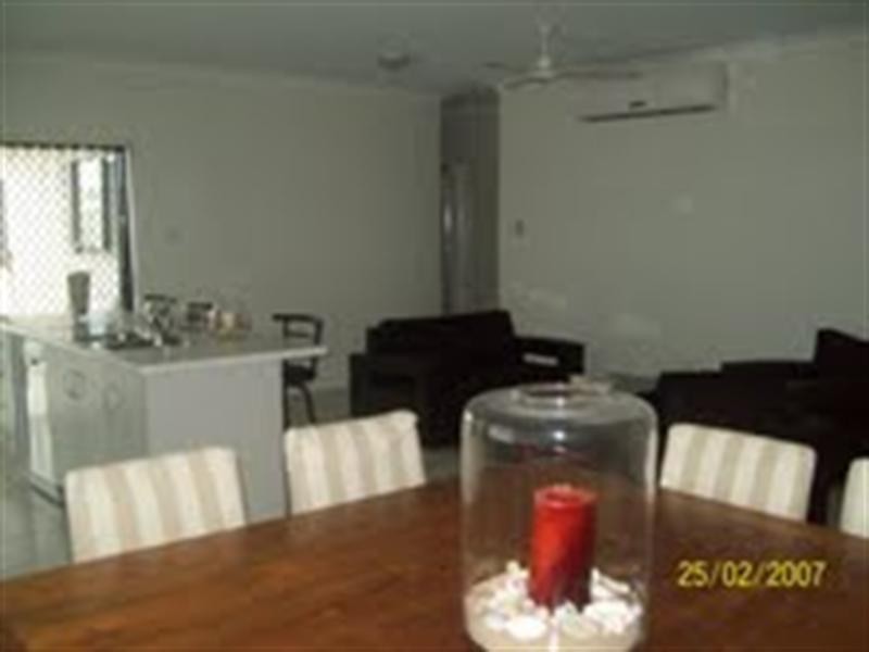 52 BEACH OAK DRIVE, ‘SANCTUM ESTATE’, Mount Low QLD 4818