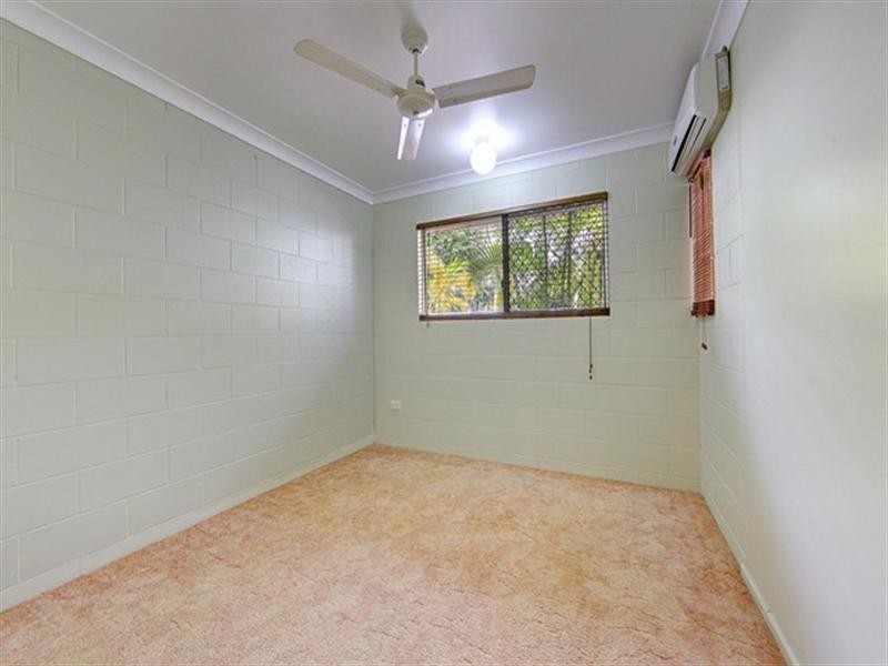 2/49 Ninth Avenue, Railway Estate QLD 4810