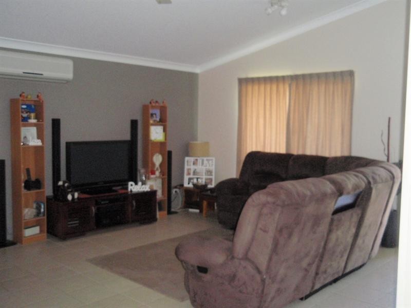 4 Fontwell Court, Burdell QLD 4818