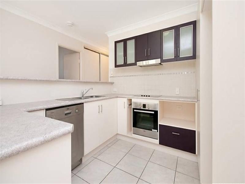 12 Bloomfield Place, ‘Riverside Gardens’, Douglas QLD 4814