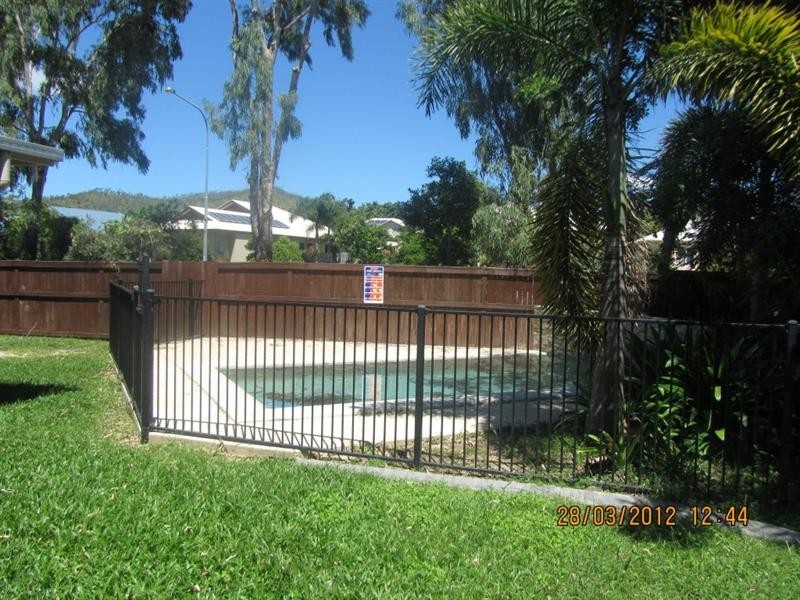 2 Moreton Ash Drive, ‘Riverside Gardens’, Douglas QLD 4814