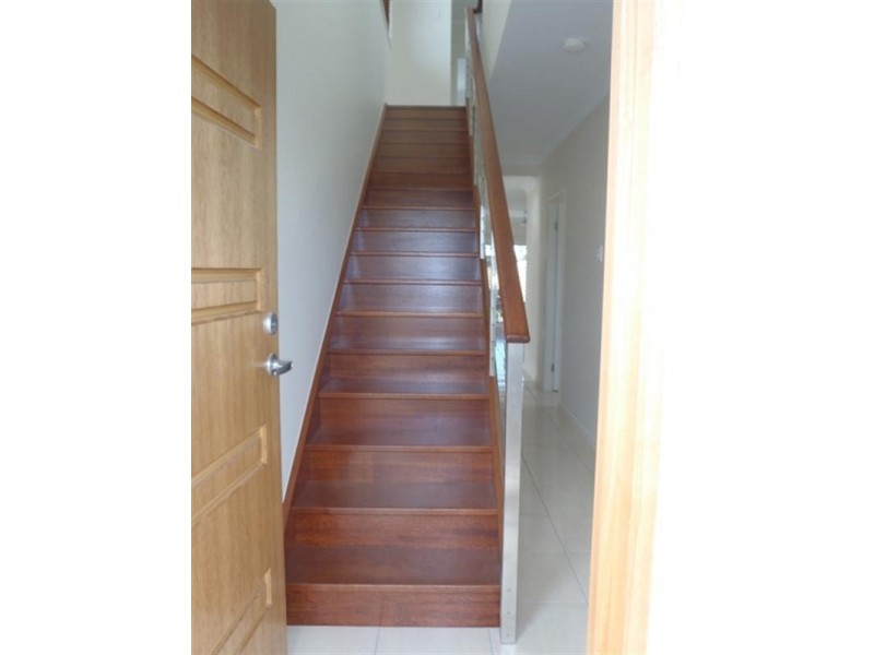 7 Balladonia Avenue, Mount Low QLD 4818