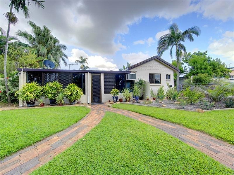 3 Fairway Close, Kirwan QLD 4817