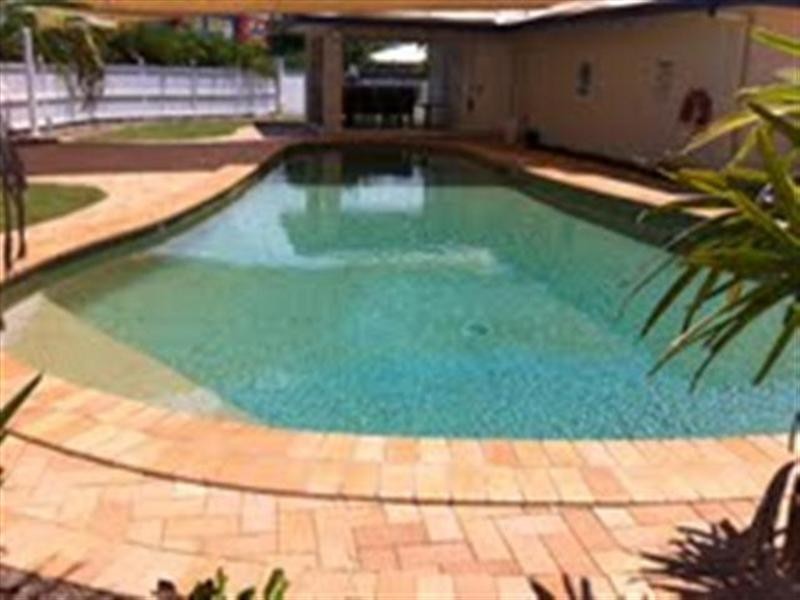 1/24 Martinez Avenue, ‘The Lakes’, West End QLD 4810