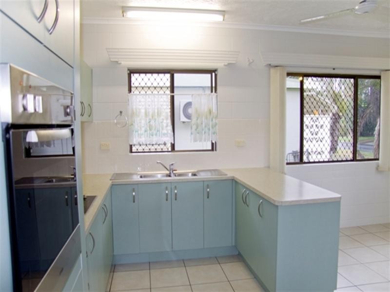 60 Illuta Street, Rasmussen QLD 4815