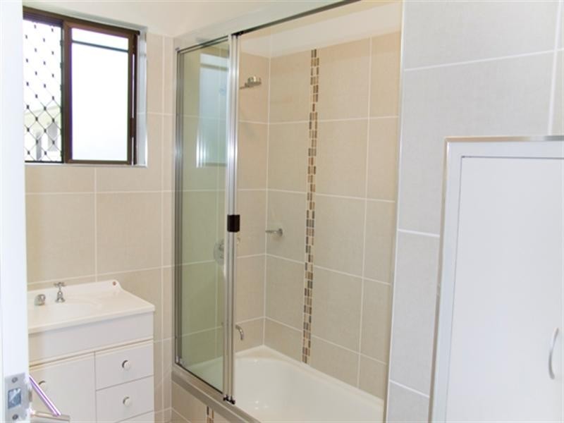 60 Illuta Street, Rasmussen QLD 4815