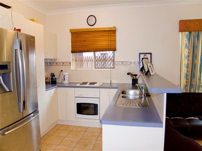 19B Humphrey Street, West End QLD 4810