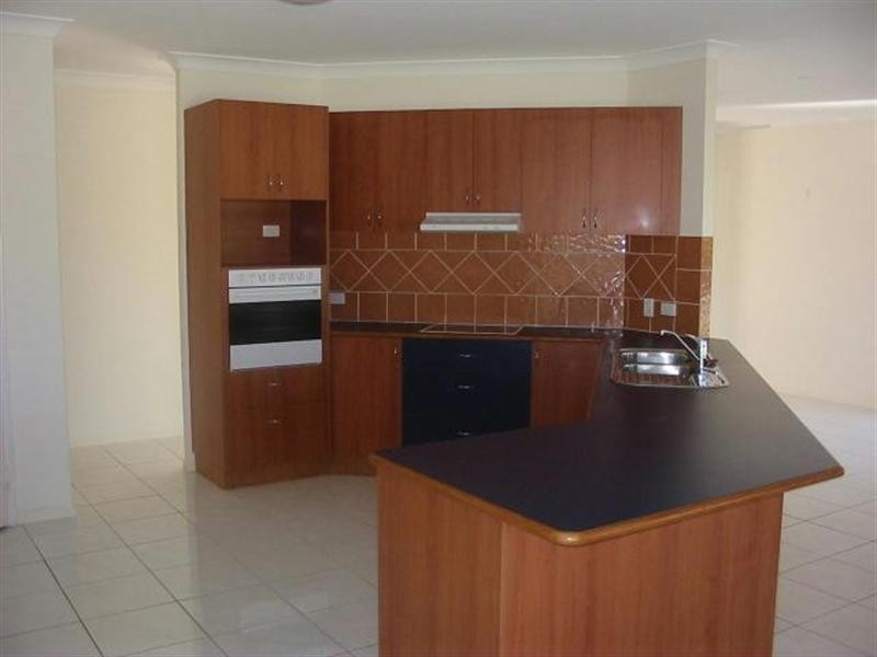 11 Waterford Grove, Idalia QLD 4811