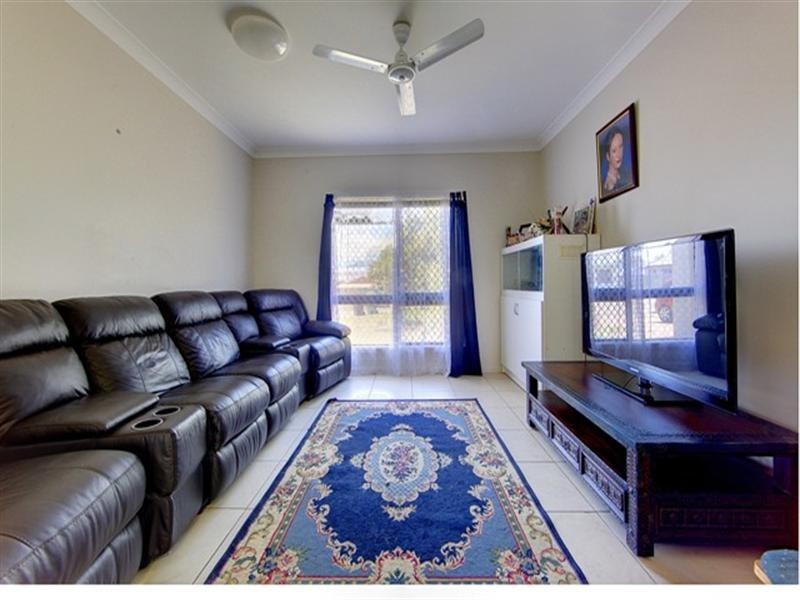 15 Eungella Court, Bushland Beach QLD 4818