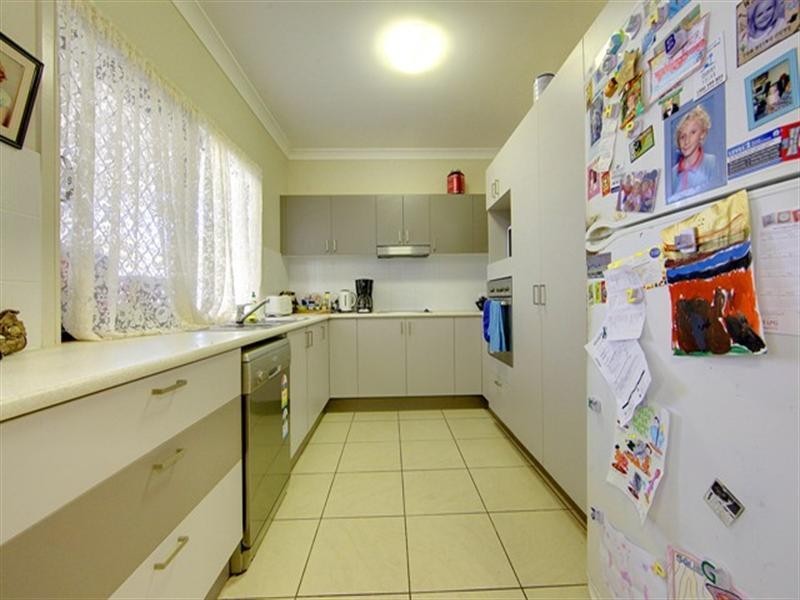 15 Eungella Court, Bushland Beach QLD 4818
