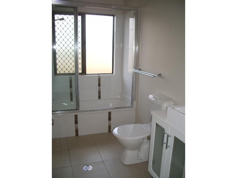 9 St Kilda Row, Douglas QLD 4814