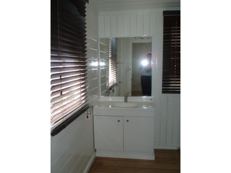 29 Philp Street, Hermit Park QLD 4812