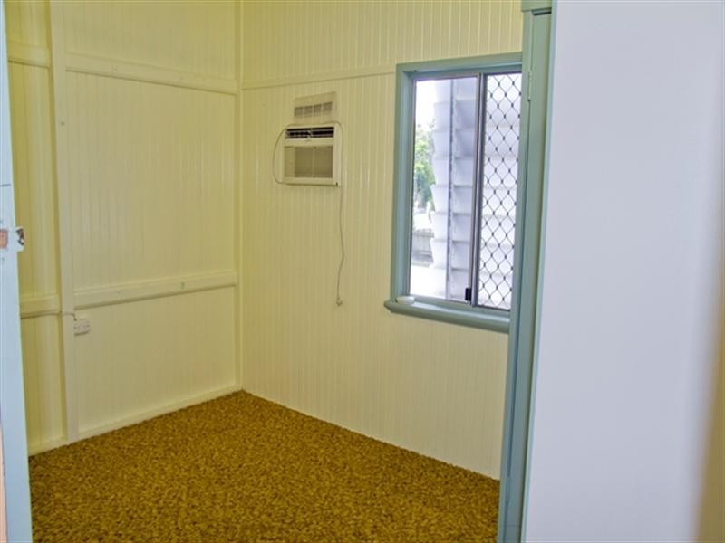 46 Park Street, Pimlico QLD 4812