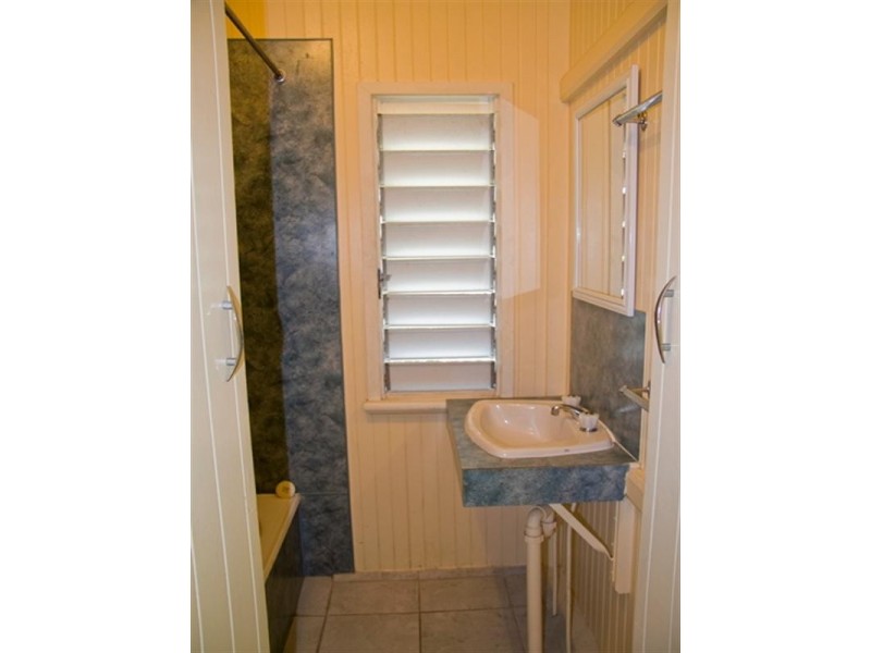 46 Park Street, Pimlico QLD 4812