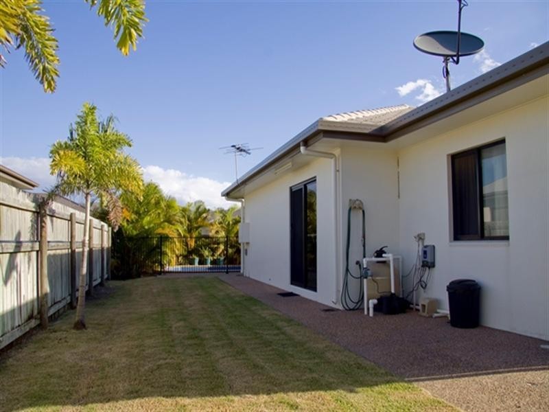 32 Springbrook Parade, Idalia QLD 4811