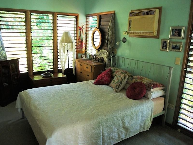 16 Sheehan Street, Belgian Gardens QLD 4810