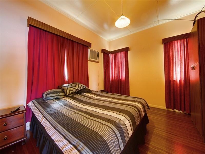 248 Boundary Street, South Townsville QLD 4810