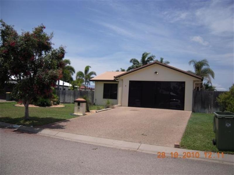 2 Buller Close, Mount Louisa QLD 4814