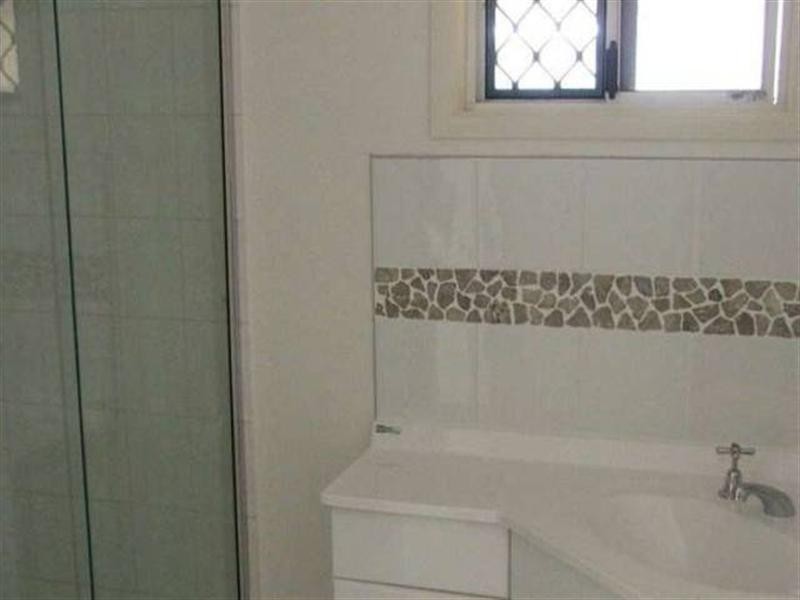 3/12 Sooning Street, Hermit Park QLD 4812