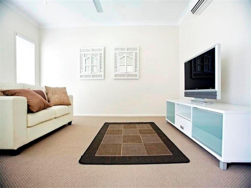 22 Dunlop Street, Kelso QLD 4815