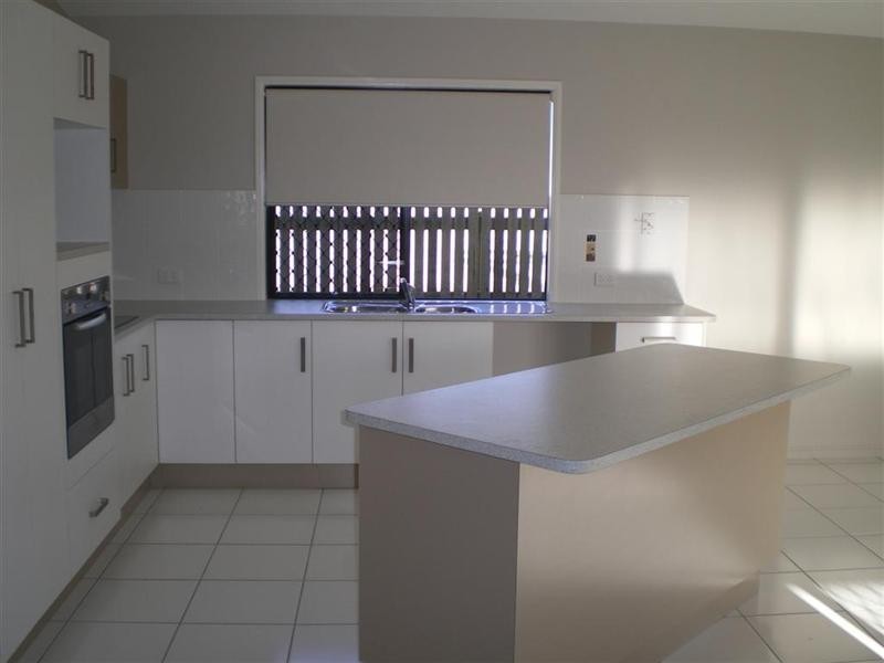 10 Chestfield Court, Kirwan QLD 4817