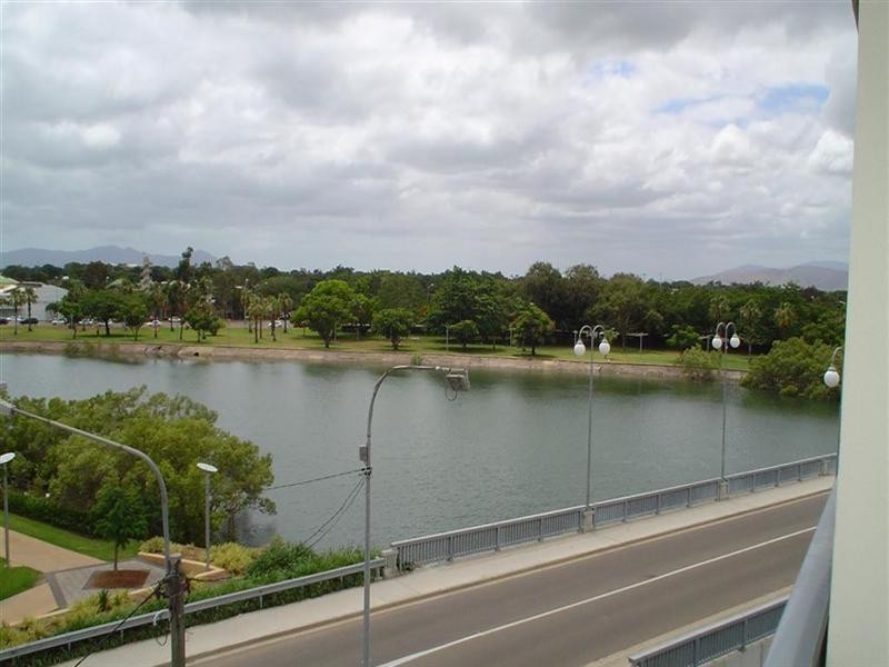 22/8-32 Stanley Street, Townsville City QLD 4810