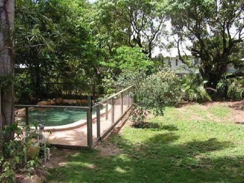 50 Hughes Street, Hermit Park QLD 4812