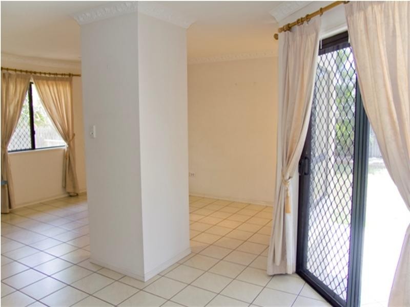 7 Black Braes Court, Mount Louisa QLD 4814