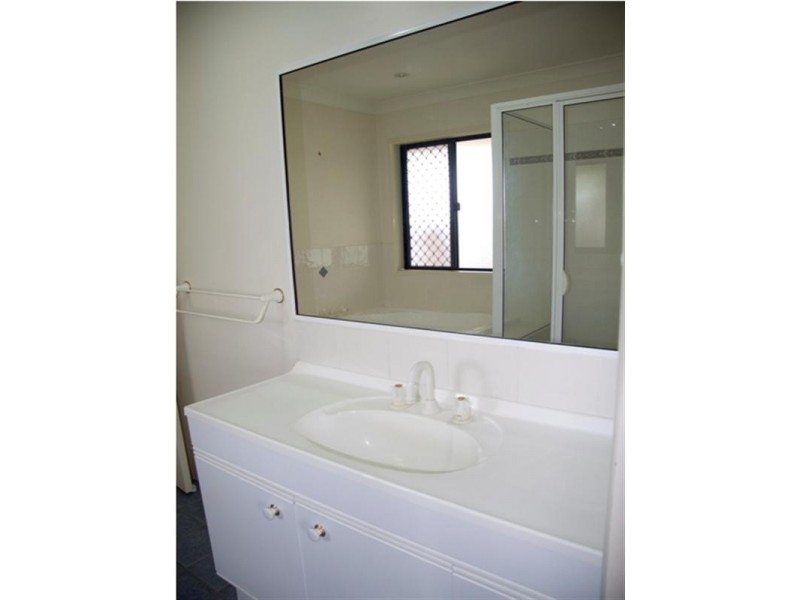 7 Black Braes Court, Mount Louisa QLD 4814