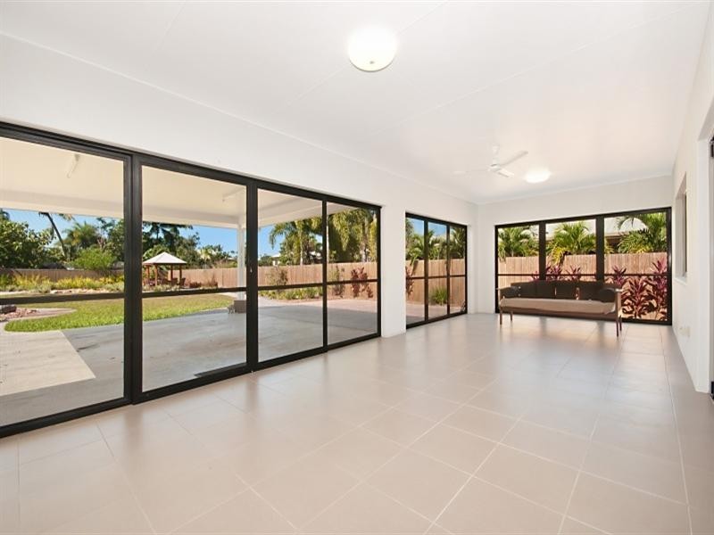 163 Racecourse Road, Cluden QLD 4811