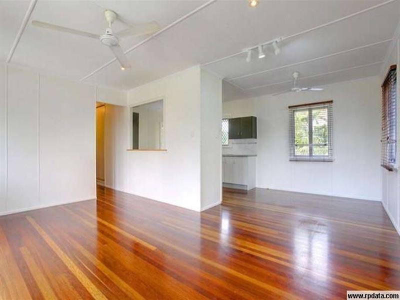 36 Poinciana Street, Cranbrook QLD 4814