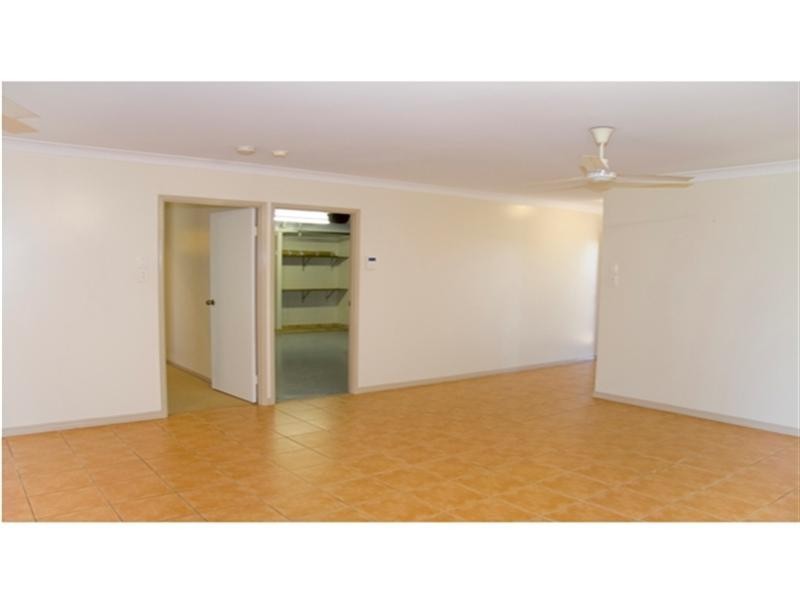 16 Riesling Court, Condon QLD 4815